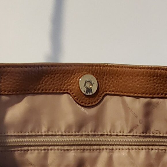 Michael Kors Tote - Picture 6 of 16